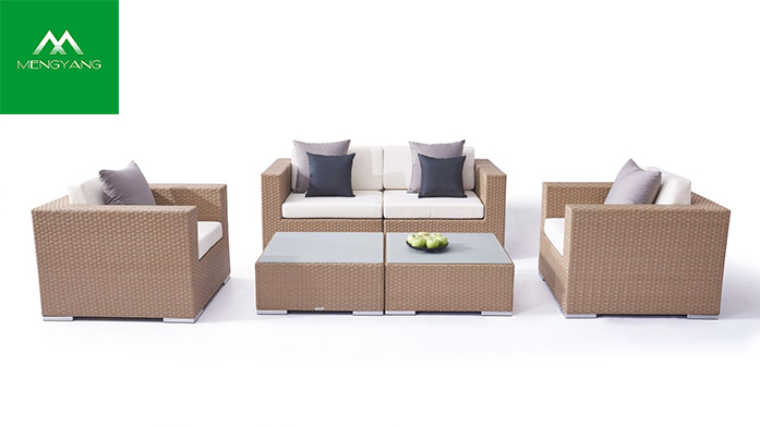 outdoor rattan sofa